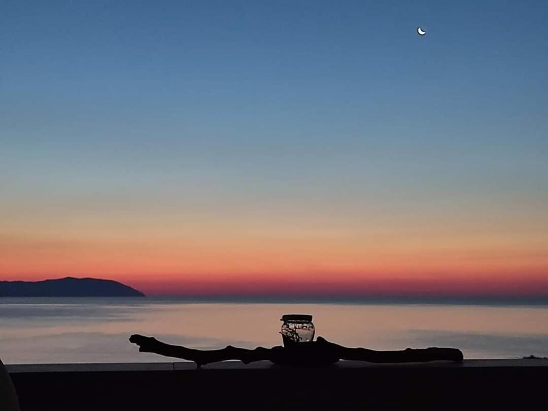 Evangelia House Sea View Apartments Agia Pelagia  Esterno foto