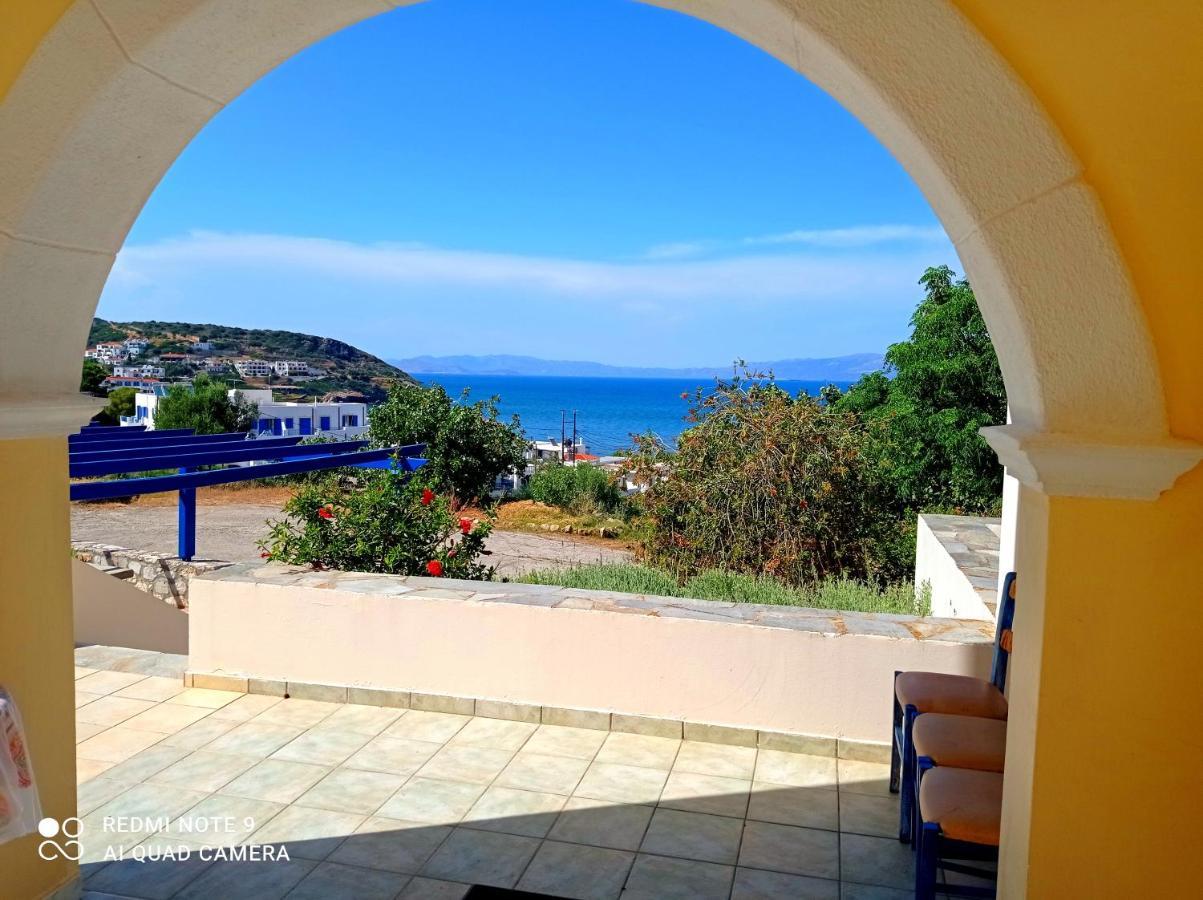 Evangelia House Sea View Apartments Agia Pelagia  Esterno foto
